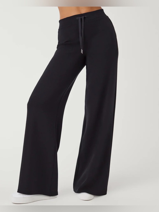 SPANX Pants - SPANX Air Essentials Wide Leg Pants in Black M